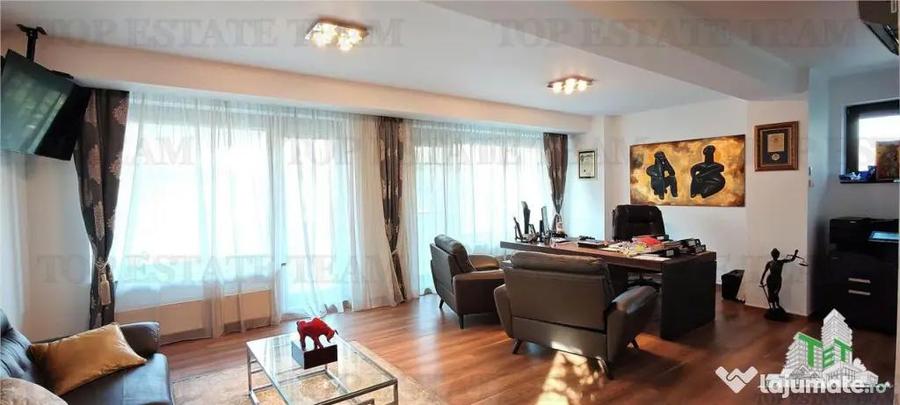Casă cu 18 camere cu Teren 550 Mp în Domenii