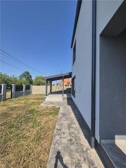Duplex cu 3 camere cu Teren 350 Mp în Moșnița Nouă