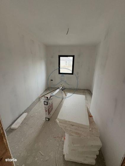 Casă cu 4 camere cu Teren 300 Mp în Central