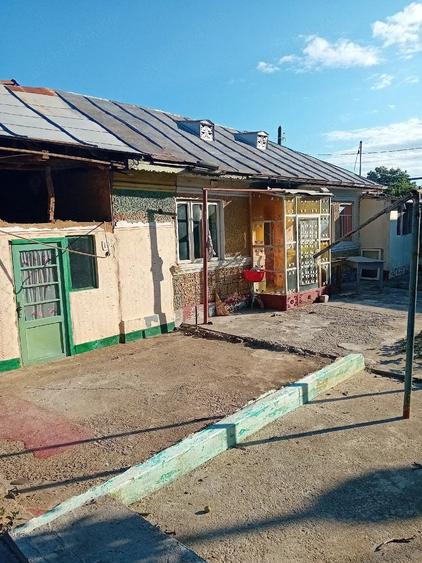 Casă cu Teren 700 Mp în Dealu Viei