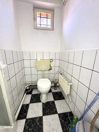 Casă cu 5 camere cu Canalizare în Cetate