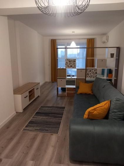 Apartament cu 2 camere semidecomandat în Circumvalațiunii