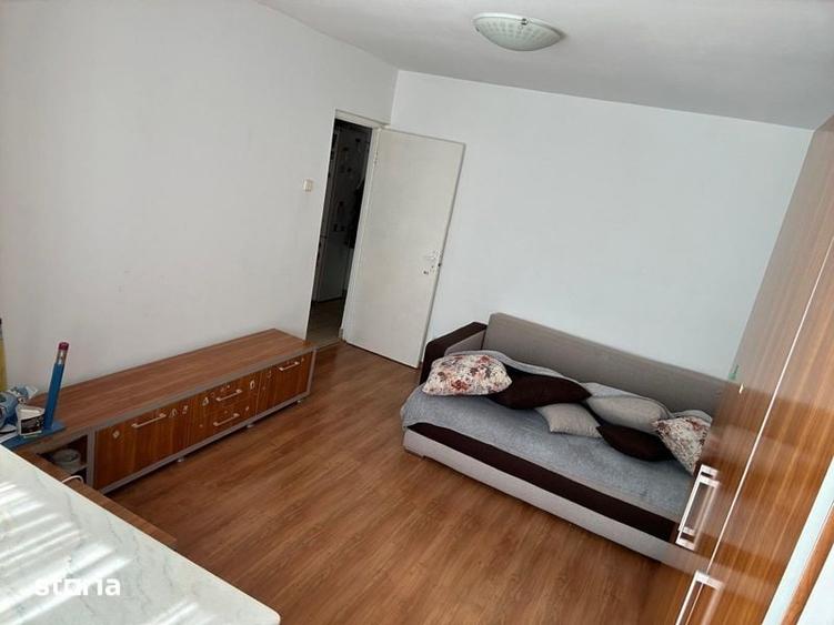 Apartament 2 camere decomandat - 1