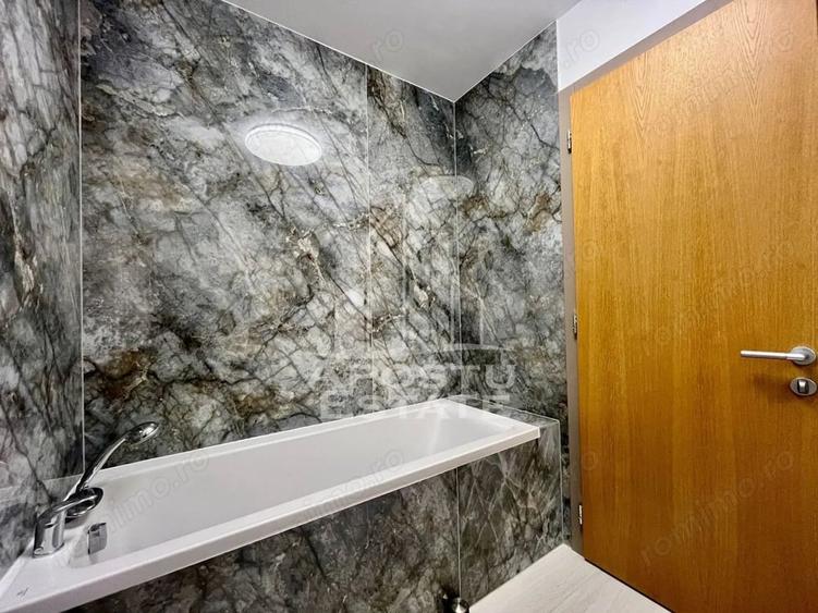 Apartament cu 3 camere semidecomandat în Circumvalațiunii