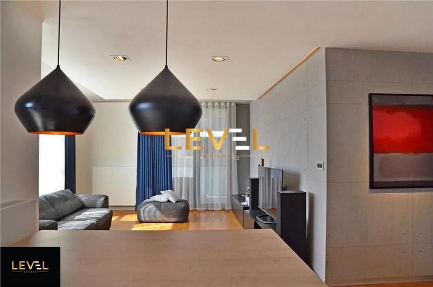 Apartament cu 3 camere decomandat, mobilat în Băneasa