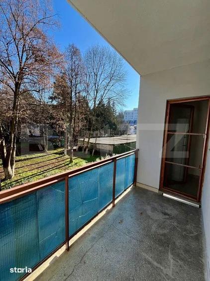 Apartament cu 3 camere, mobilat în Plopilor