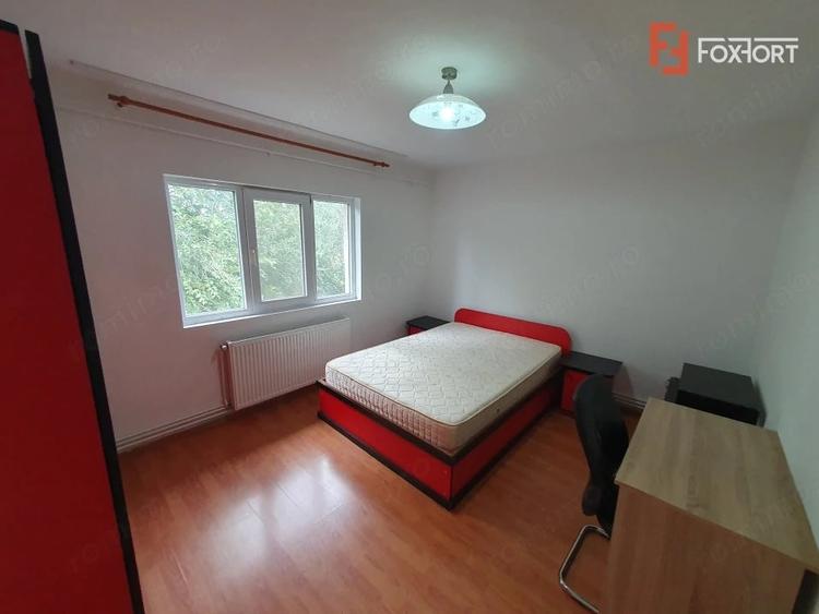 Apartament cu 2 camere decomandat în Steaua