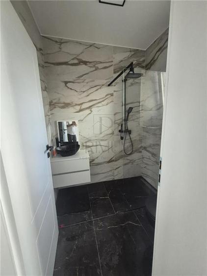 Duplex cu 4 camere cu Teren 375 Mp în Moșnița Nouă