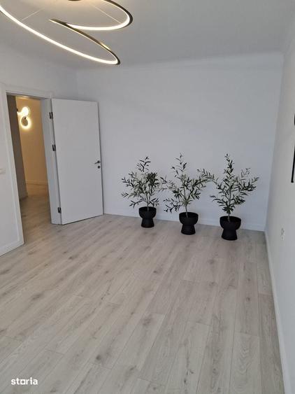 Apartament cu 3 camere în Orizont