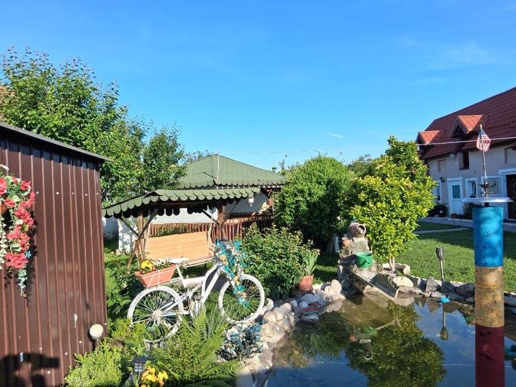 Casă individuală cu 3 camere cu Canalizare în Chichiș