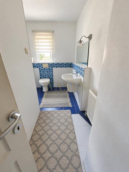 Casă individuală cu 6 camere cu Teren 265 Mp în Central
