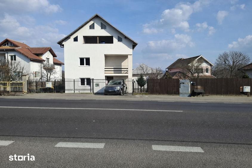 Casă cu 4 camere cu Teren 376 Mp în Traian