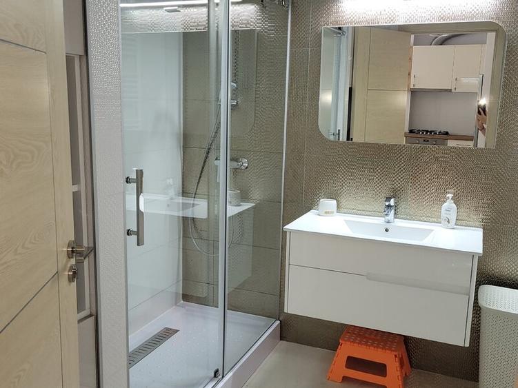 Apartament cu 2 camere semidecomandat în Exterior Nord