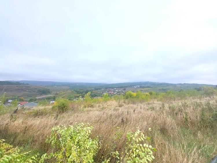 Teren Construcții intravilan de 1500 mp, în Bârnova