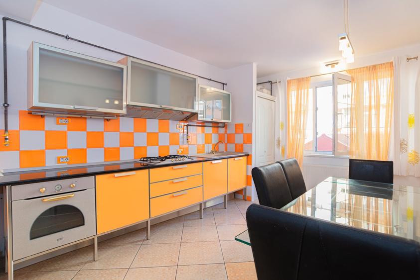 Apartament cu 2 camere decomandat, mobilat în Eforie Nord