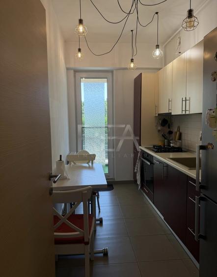 Apartament cu 2 camere semidecomandat, mobilat în Lujerului