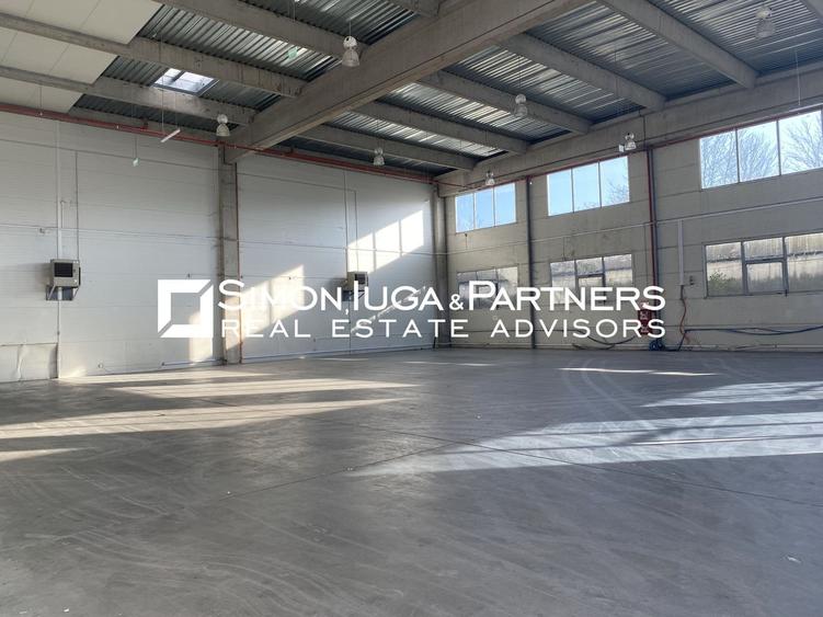 Spațiu industrial, de 632.32000732422 mp, în Someșeni