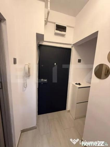 Apartament cu 2 camere semidecomandat în Democrației