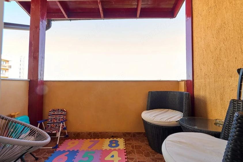Apartament cu 4 camere decomandat în Eremia