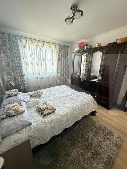 Apartament cu 3 camere decomandat, mobilat în Dorohoi