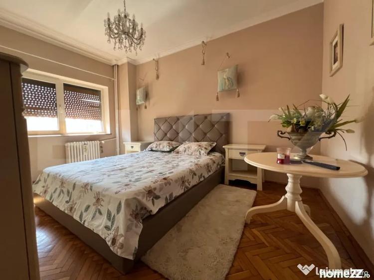 Apartament cu 3 camere decomandat în Ultracentral