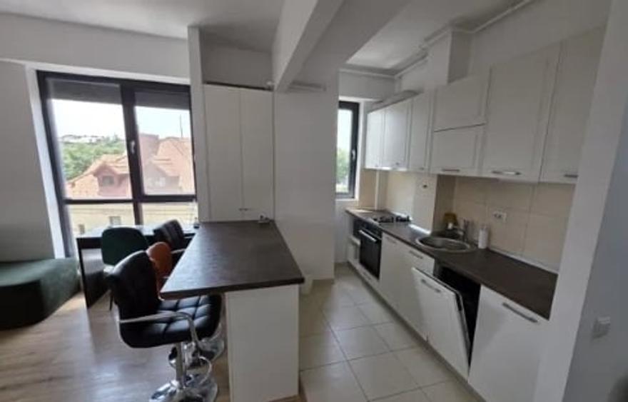 Apartament cu 2 camere semidecomandat în Pache Protopopescu