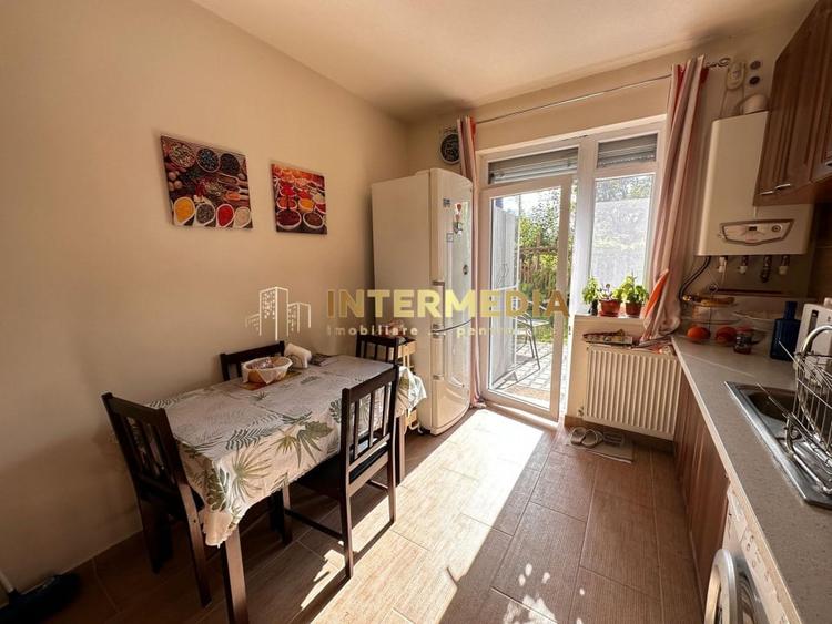 Apartament cu 2 camere decomandat, mobilat în Cetate