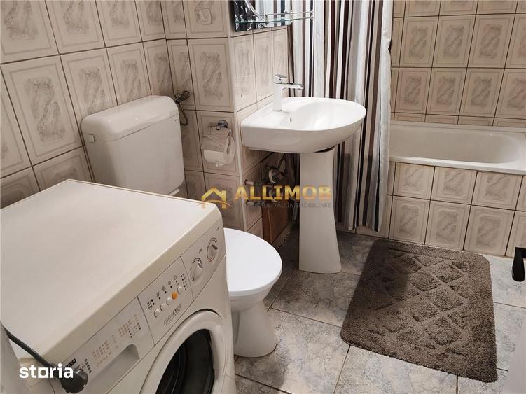 Apartament cu 2 camere semidecomandat în Democrației