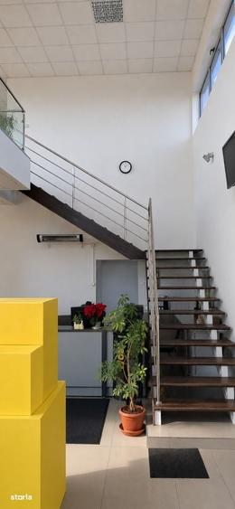 Spațiu comercial, de 413 mp, în Central