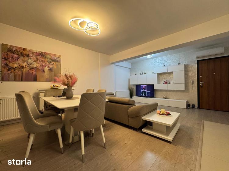 Apartament cu 3 camere semidecomandat în Sisești