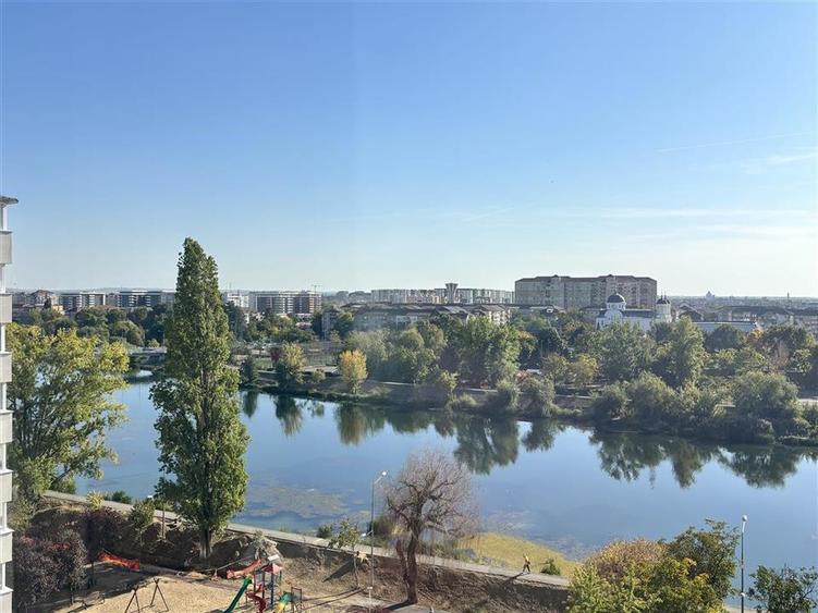 Apartament cu 2 camere decomandat în Dacia