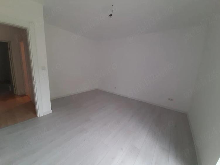 Casă cu Teren 370 Mp în Valea Mare