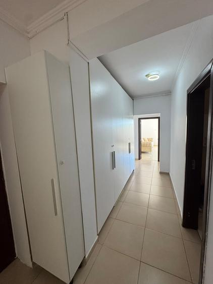 Apartament cu 3 camere în Fundeni