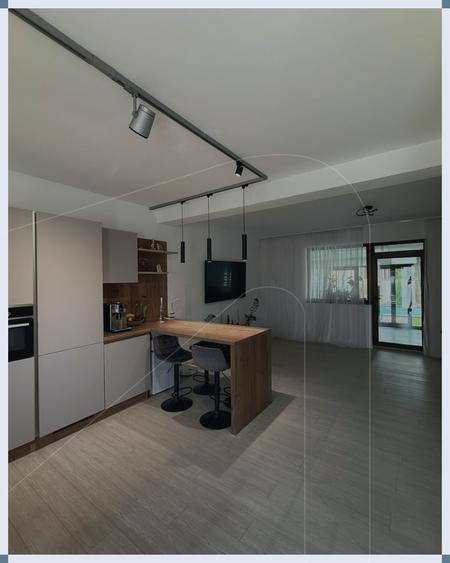 Duplex cu 3 camere cu Canalizare în Chișoda