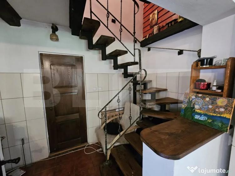 Casă cu 3 camere cu Teren 1300 Mp în Ocoliș