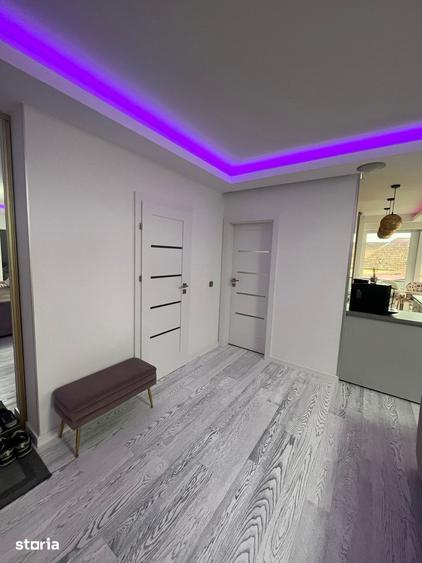 Apartament cu 3 camere în Trei Stejari