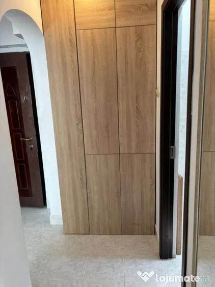 Apartament cu 2 camere decomandat în Vest