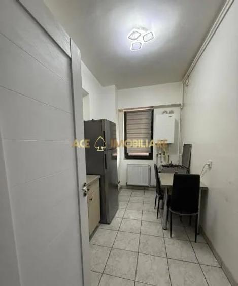 Apartament cu 2 camere decomandat, mobilat în Gorjului