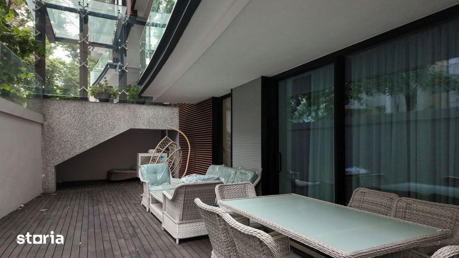 Apartament cu 4 camere, mobilat în Primăverii