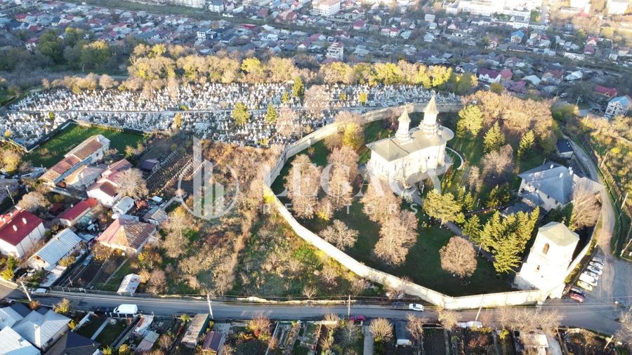 Teren Construcții intravilan de 1112 mp, în Galata