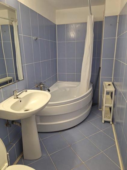 Apartament cu 2 camere decomandat în Sebastian