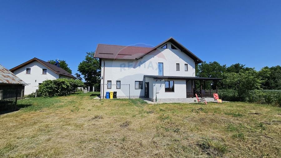Casă / Vilă cu 6 camere de vânzare in Hânțești, Suceava - 51