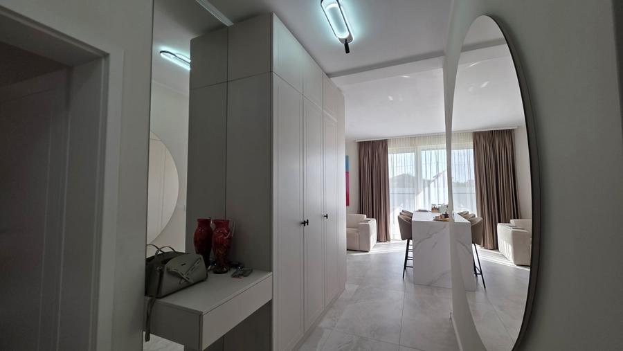 Duplex cu 4 camere cu Canalizare în Dumbrăvița