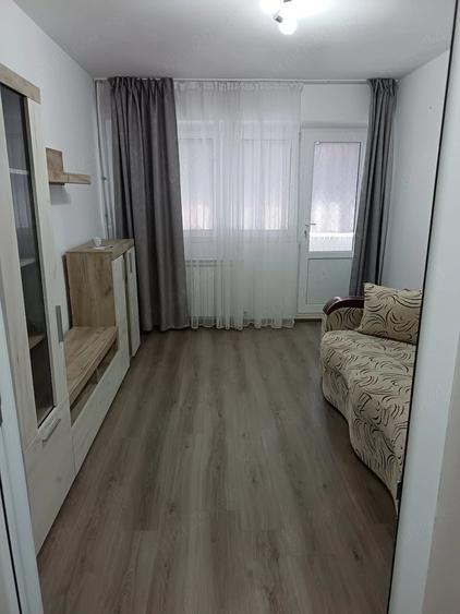 Garsonieră decomandată în Micro 14