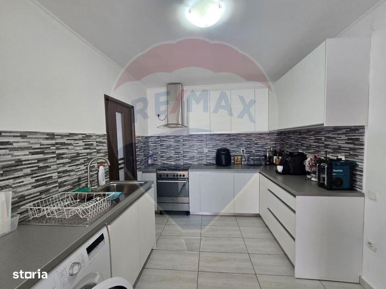 Casa complet renovata, eficienta energetic-Str. Morii nr. 15 - 10