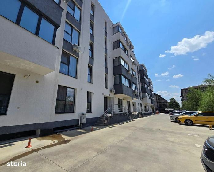 Apartament cu 4 camere decomandat în Dobroești