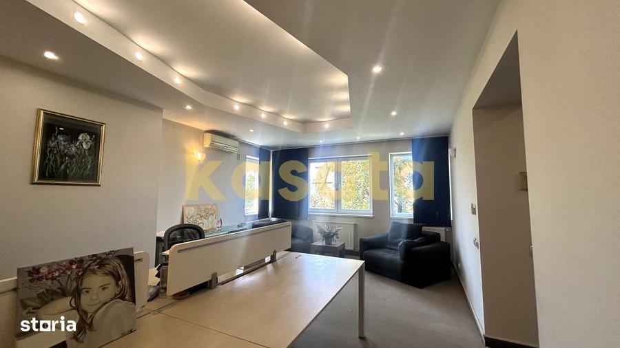 Apartament cu 3 camere, mobilat în Casin