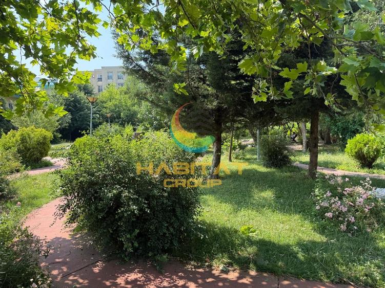 Apartament cu 2 camere semidecomandat, mobilat în Ștefăneștii de Jos