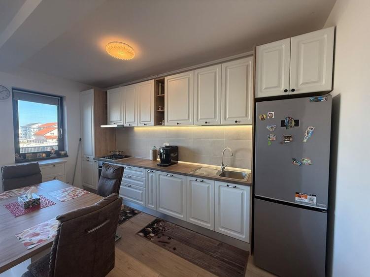 Apartament cu 2 camere decomandat, mobilat în Giroc