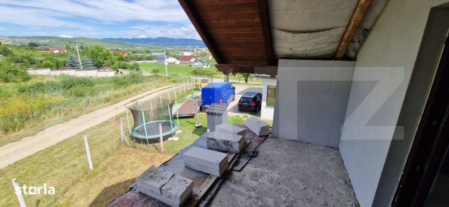 Casa de vanzare, 240 mp, zona jelna, teren 10 ari - 2